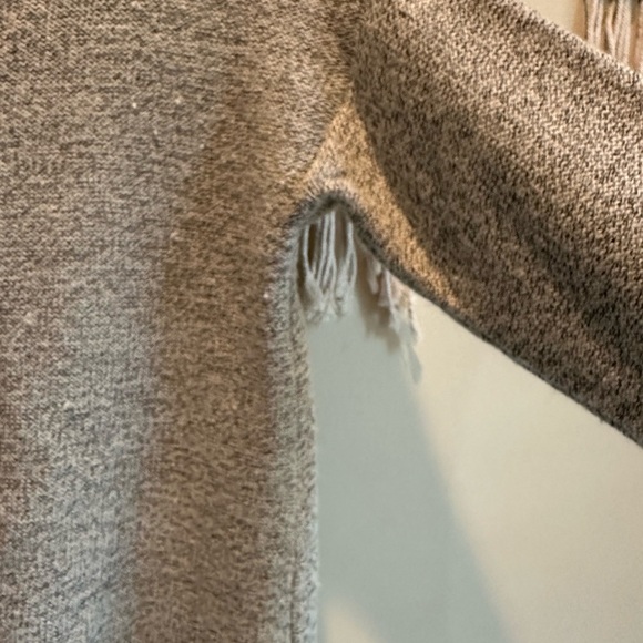 Kate Collection Sweater - Picture 10 of 10